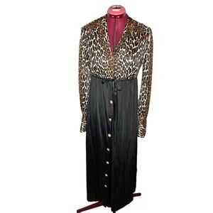 Vanity fair purple label leopard print dressing gown 1960s